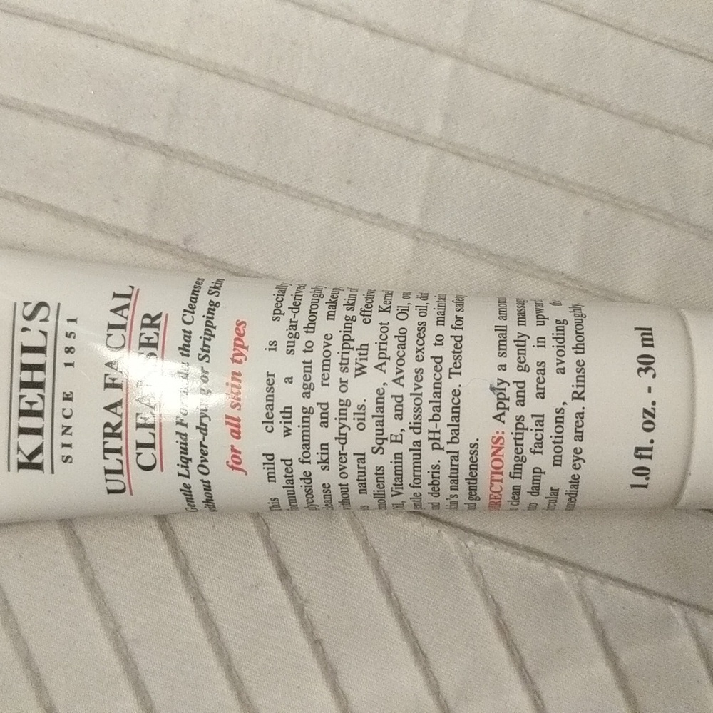 Ultra Facial Cleanser